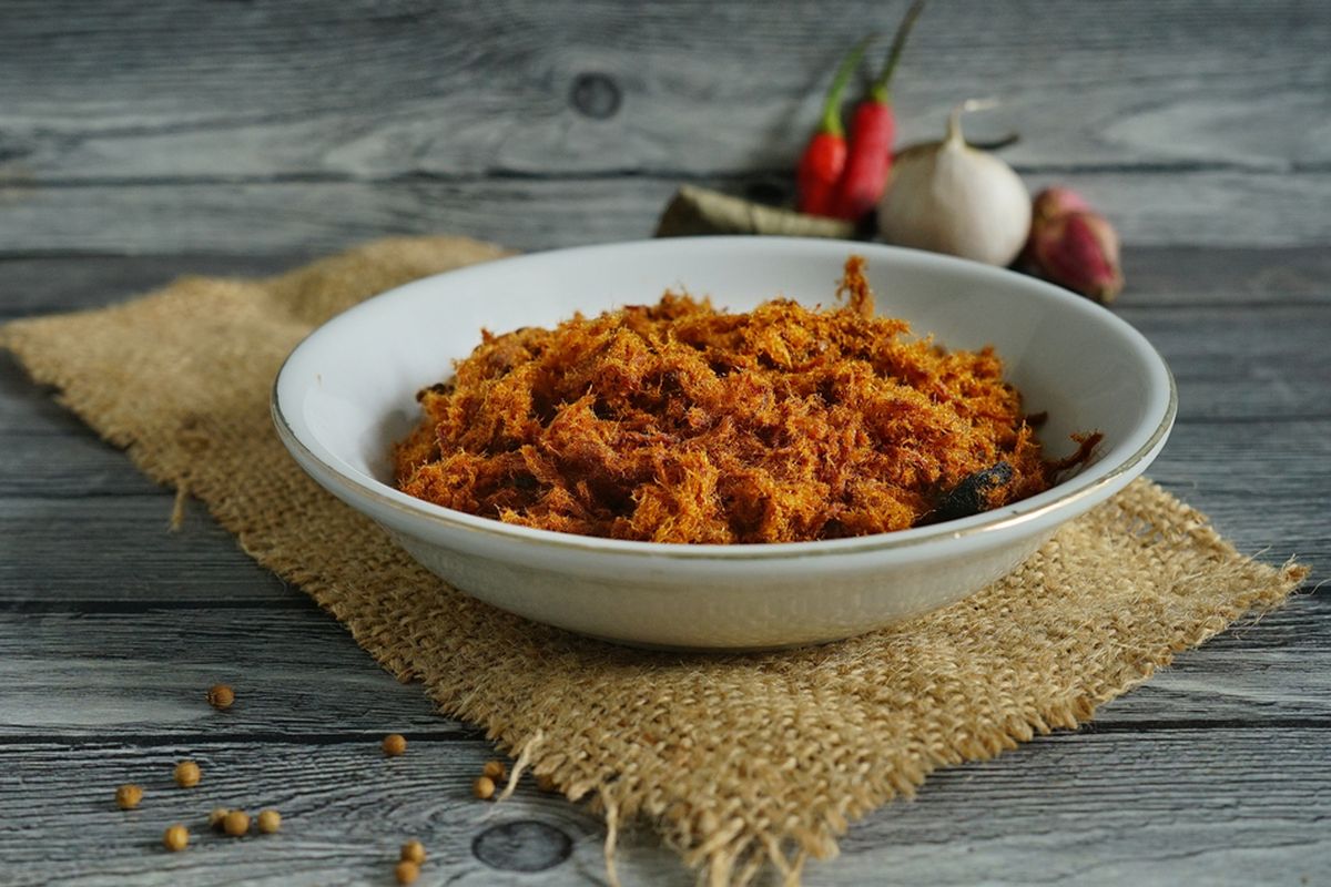 Abon Ayam Suir Lauk Tahan Lama yang Nggak Pernah Gagal