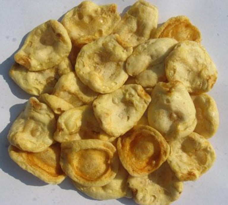 Keripik salak manis gurih