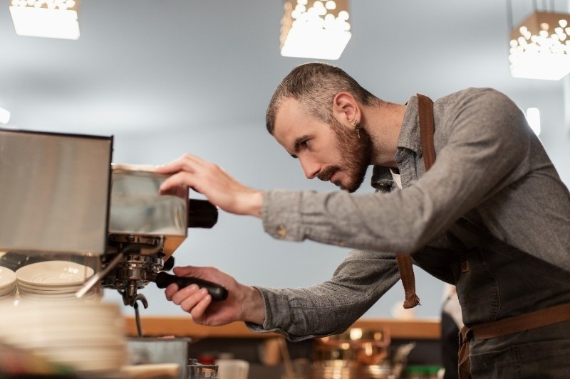 Produktivitas Mesin Pengupas Kopi Solusi Efisiensi Pascapanen