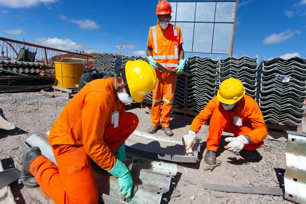 baju kerja lapangan proyek